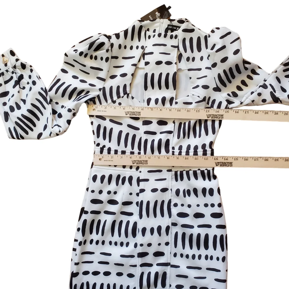 Shein X Women's Black & White Bodycon Cutout High Neck Dress New Size XS - Picture 6 of 12